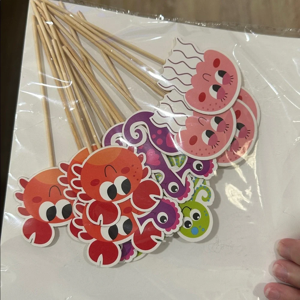 Under the Sea Cupcake Toppers - Multicolor